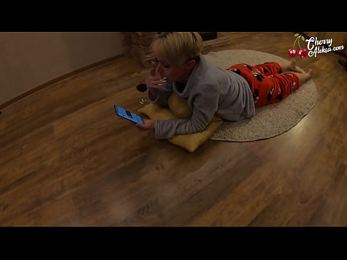 ❤️ Skør blondine suger kæmpe pik og hopper på den - analsex ☑ Fucking at da.pornxlxx.ru